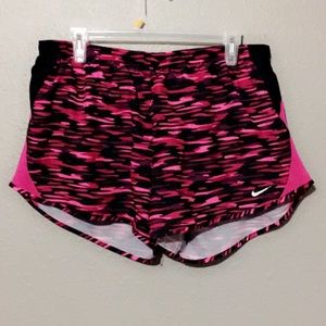 Nike Dri-Fit shorts size: XL